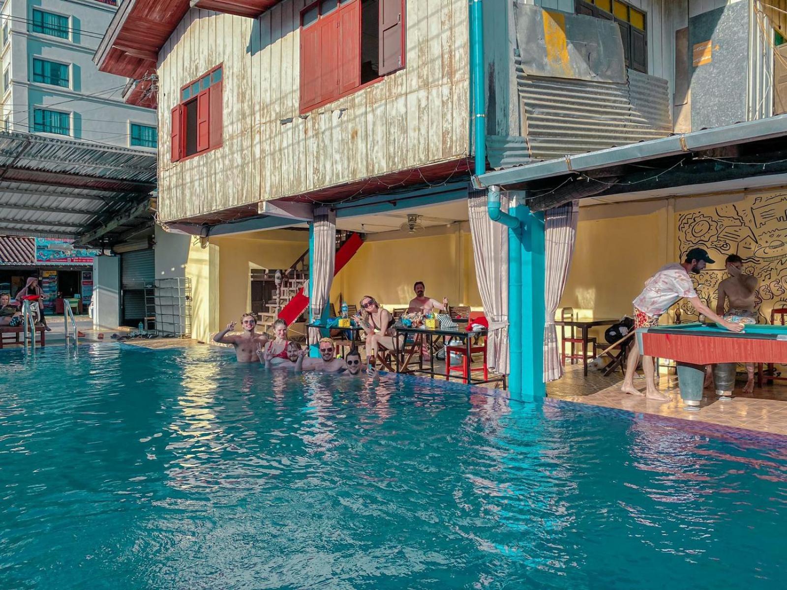 Golden Dragon House Ванг-Виенг Экстерьер фото